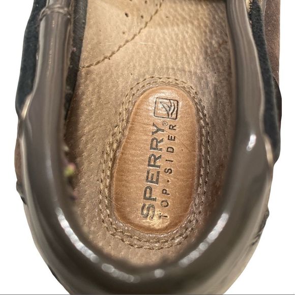 Woman’s Gray And Black Sperry Shoes Size 8 - Picture 4 of 5